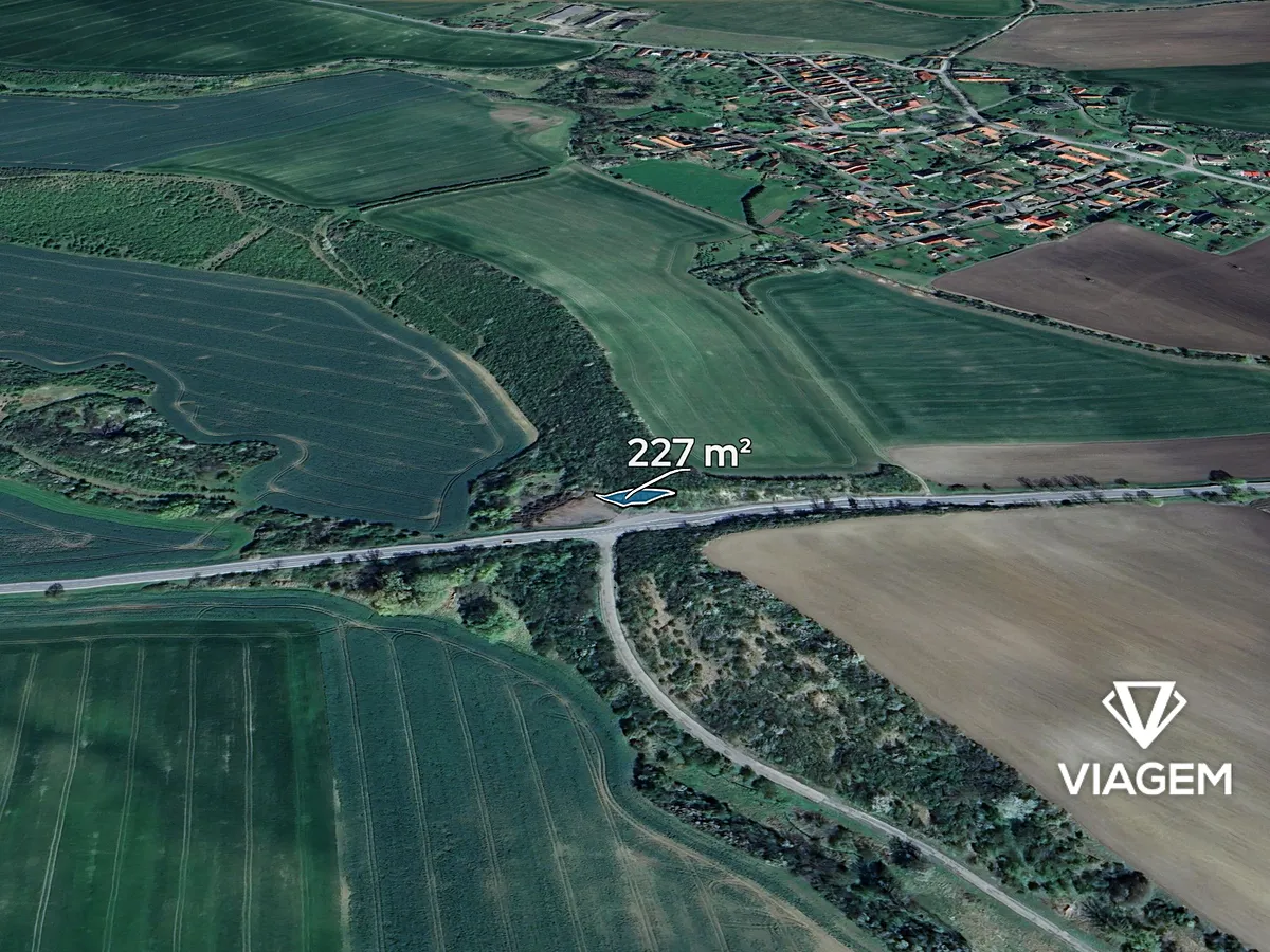 Prodej pole 227 m²
